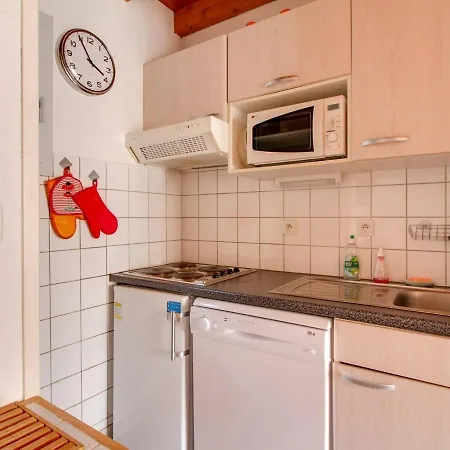 Triplex Calme 6 Pers, Terrasse, Parking, Proche Station - Fr-1-402-90 * Esquièze - Sère