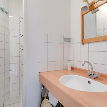 Triplex Calme 6 Pers, Terrasse, Parking, Proche Station - Fr-1-402-90 Esquièze - Sère