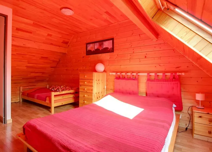 Апартаменты Triplex Calme 6 Pers, Terrasse, Parking, Proche Station - Fr-1-402-90 *